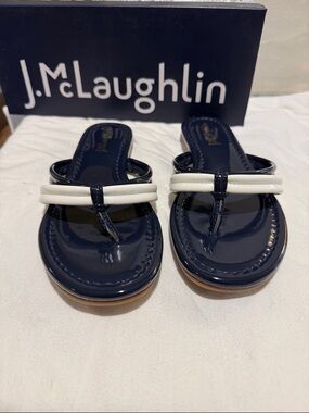 NIB J McLaughlin thong sandals size 6.5.